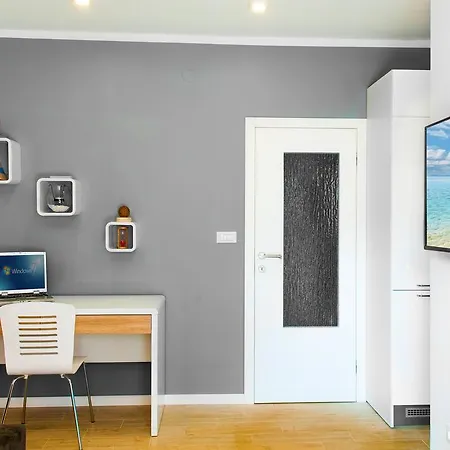 Apartment Petra