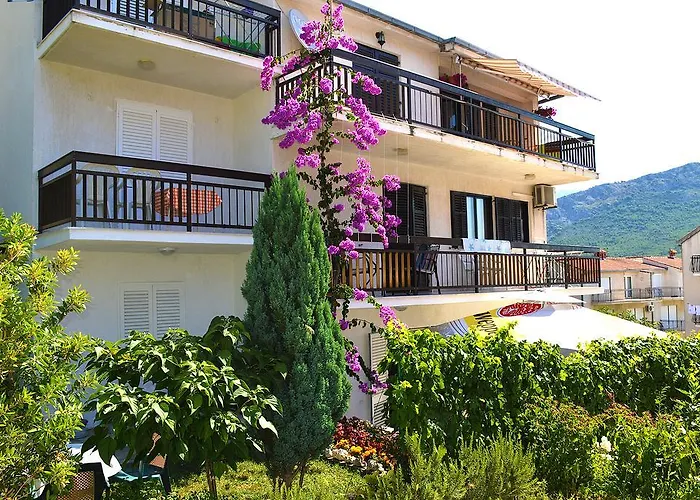 Petra Apartamento *