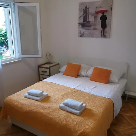 Apartment Petra Split